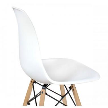 Стул EAMES DSW 4